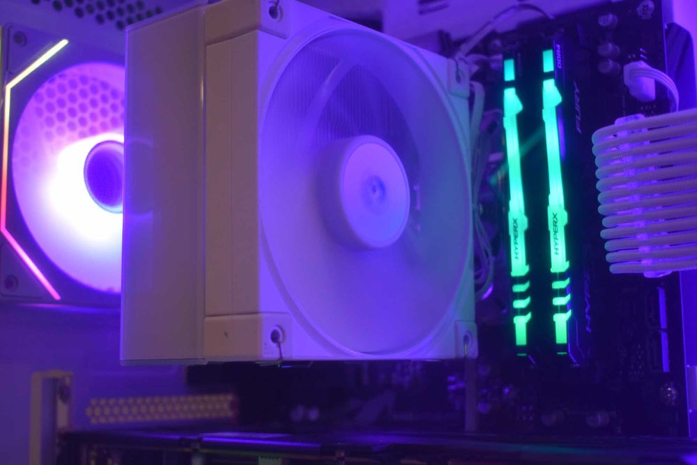 Геймърски компютър Ryzen 7 5700x | RTX 3070TI | 32GB RAM | 512GB SSD |