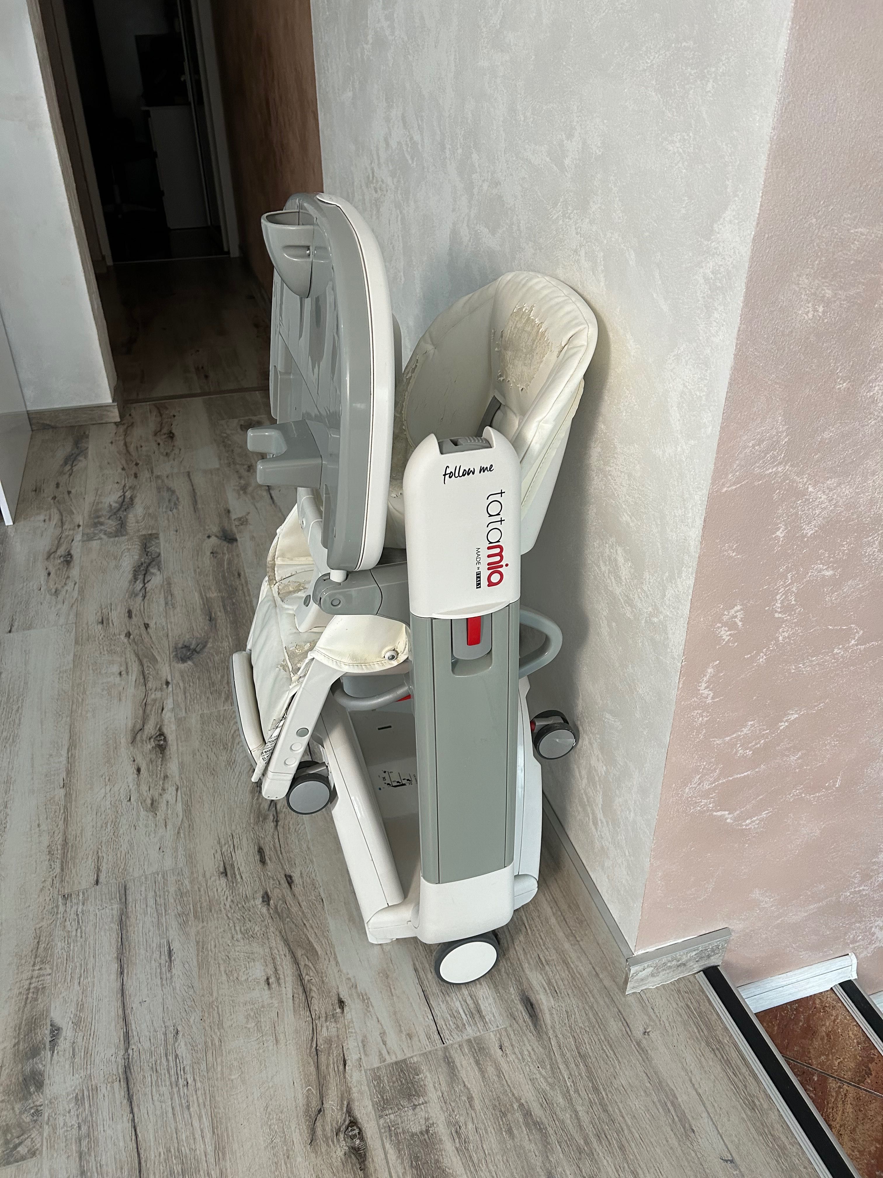 Scaun de masa Peg Perego 3 in 1 tataMIA cu balansoar