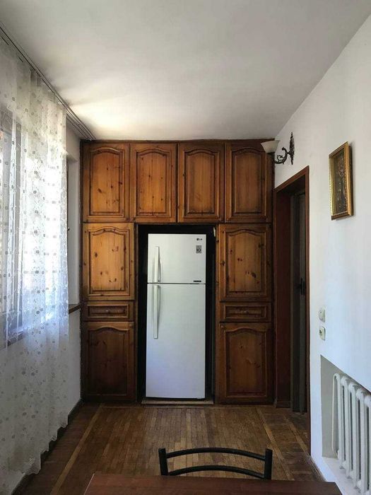 4 комн. квартира на 2 этаже 4 эт дом БИЙ сдается в долгосрочную аренду