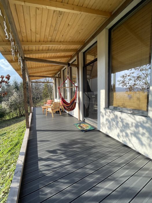 Casa vacanta de vanzare Provița de Jos