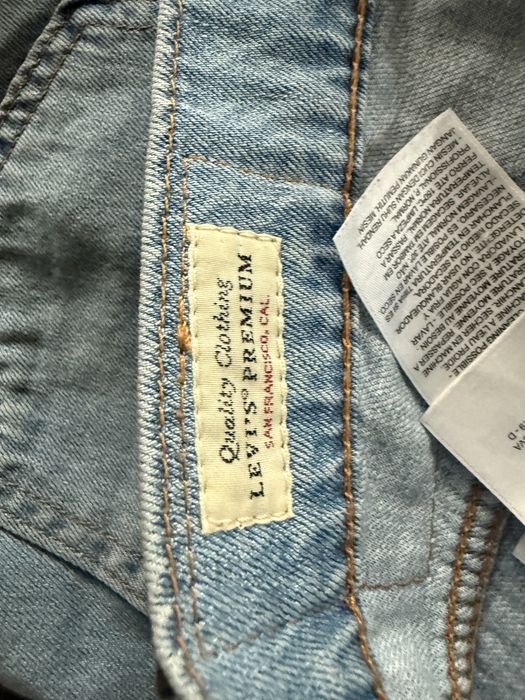 Blugi Levi’s Premium