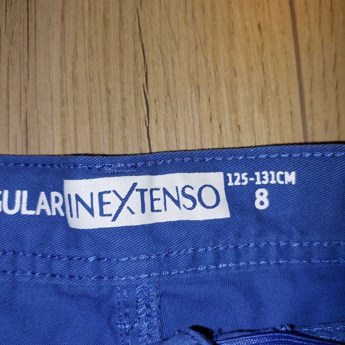 Blugi albastrii baieti