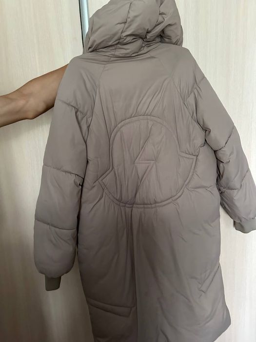 Продам зимнюю женскую куртку