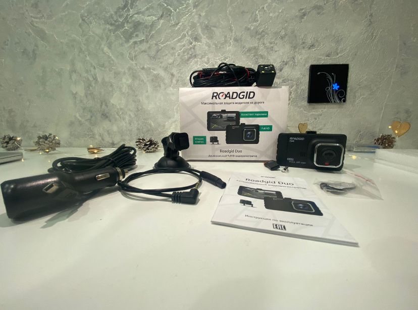 видеорегистратор Roadgid Duo