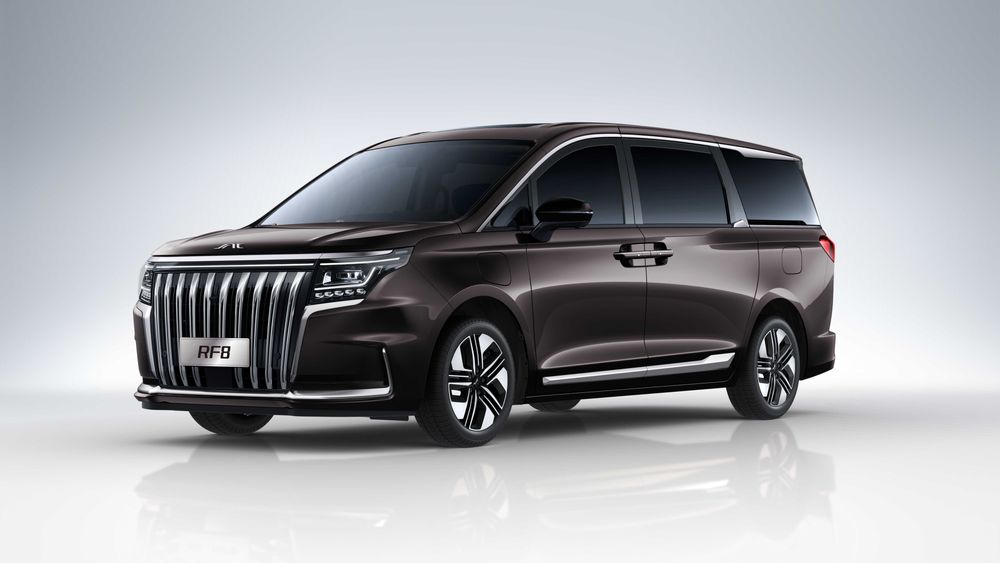 JAC RF8 - Минивэн