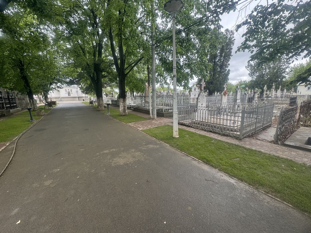 Loc de veci 3 nivele cimitirul Sf Constantin Braila