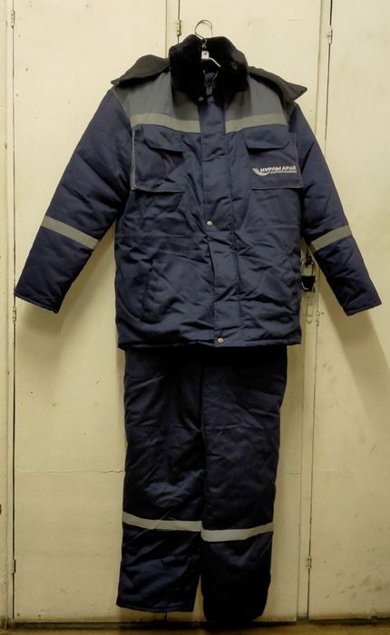 Спецодежда зимняя. Новая.52 размер, рост 175 см. Комплект .