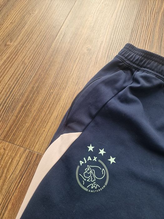 Страхотно мъжко спортно долнище ADIDAS размер S / 164см