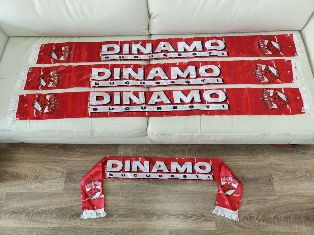Eșarfă FC Dinamo București preț pe bucata