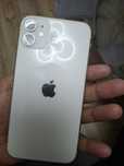Телефон iPhone 11