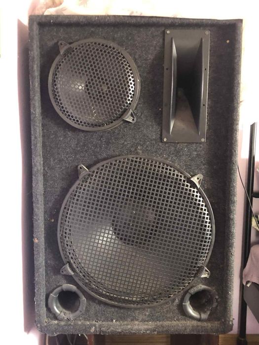 Vând boxa pasiva 1500W