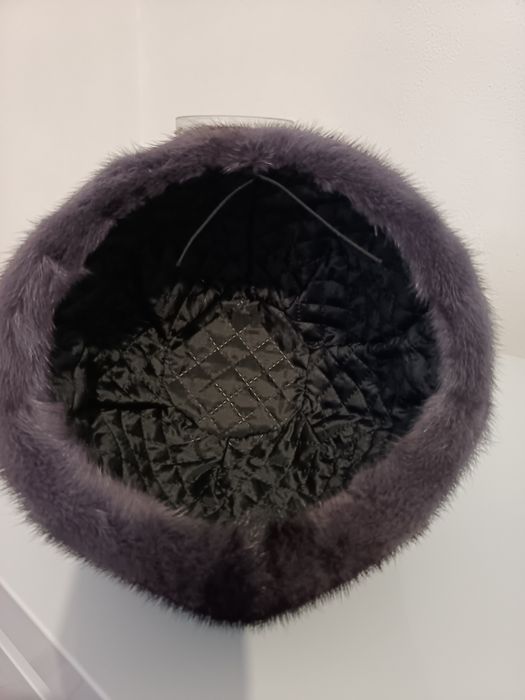 Продаётся женская норковая шапка, НОРКА, цена договорная, торг имеется