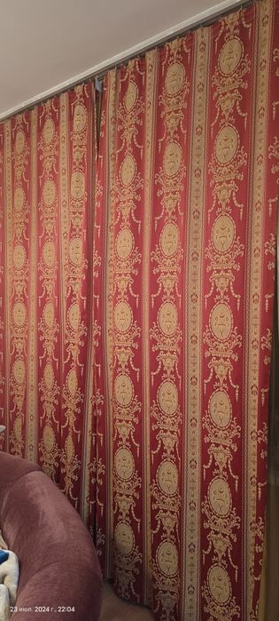 Продам занавески плотные