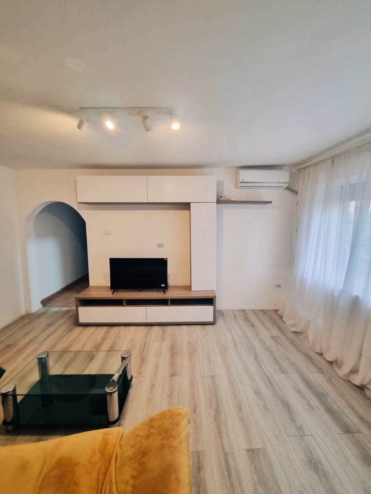 Apartament de inchiriat