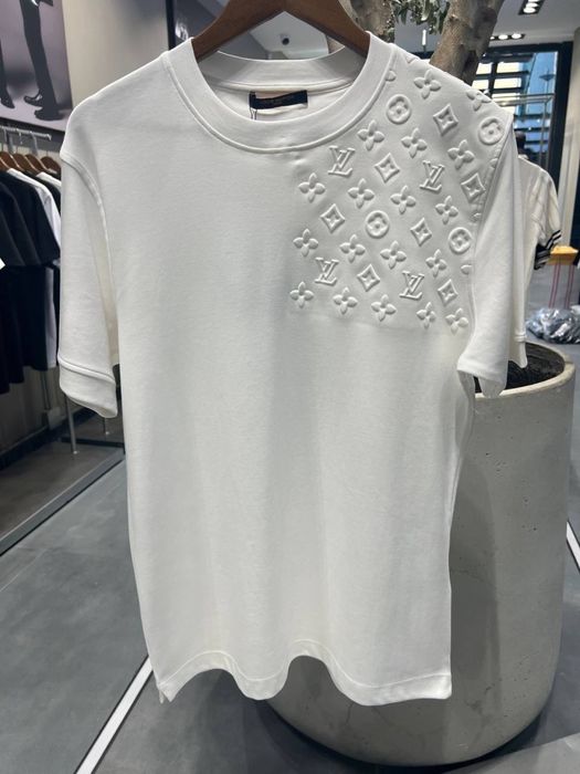 Tricou Louis Vuitton calitate Premium