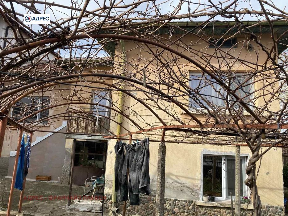 Къща в Враца, област-с.Паволче площ 81 цена 92033