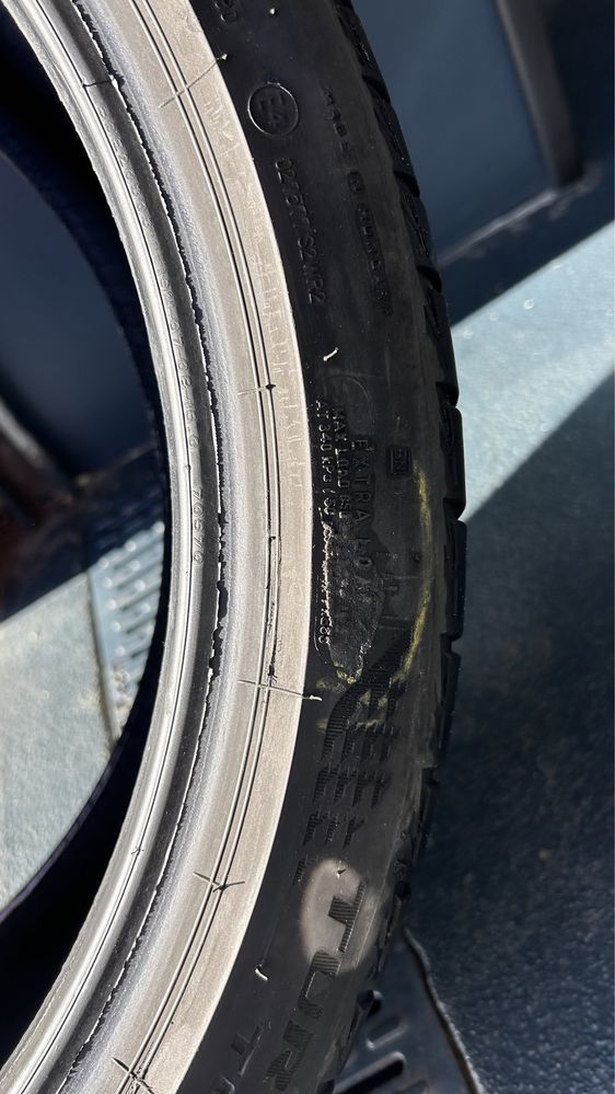 Anvelope 225/40 R19 93Y XL