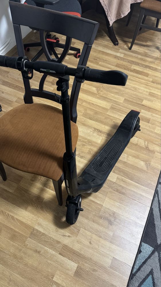 Trotineta Electrica FreeWheel Rider T1