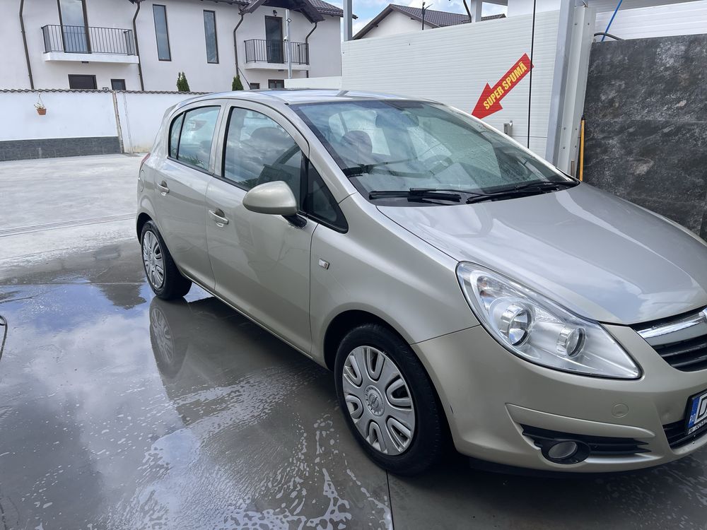 Vand Opel Corsa automat