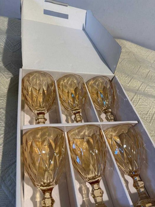 Продам новые фужеры