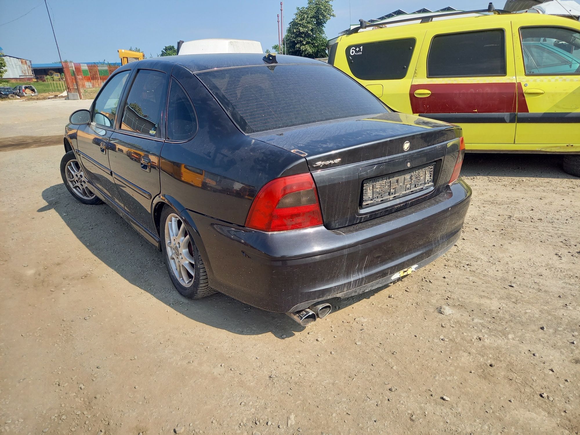 Опел Вектра 2.2 i 16V на части !