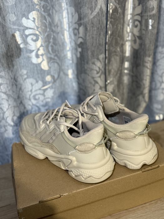 Adidas Originals OZWEEGO