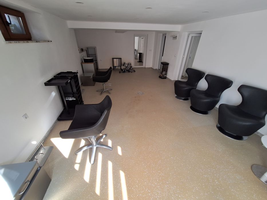 Spațiu pentru salon înfrumusețare