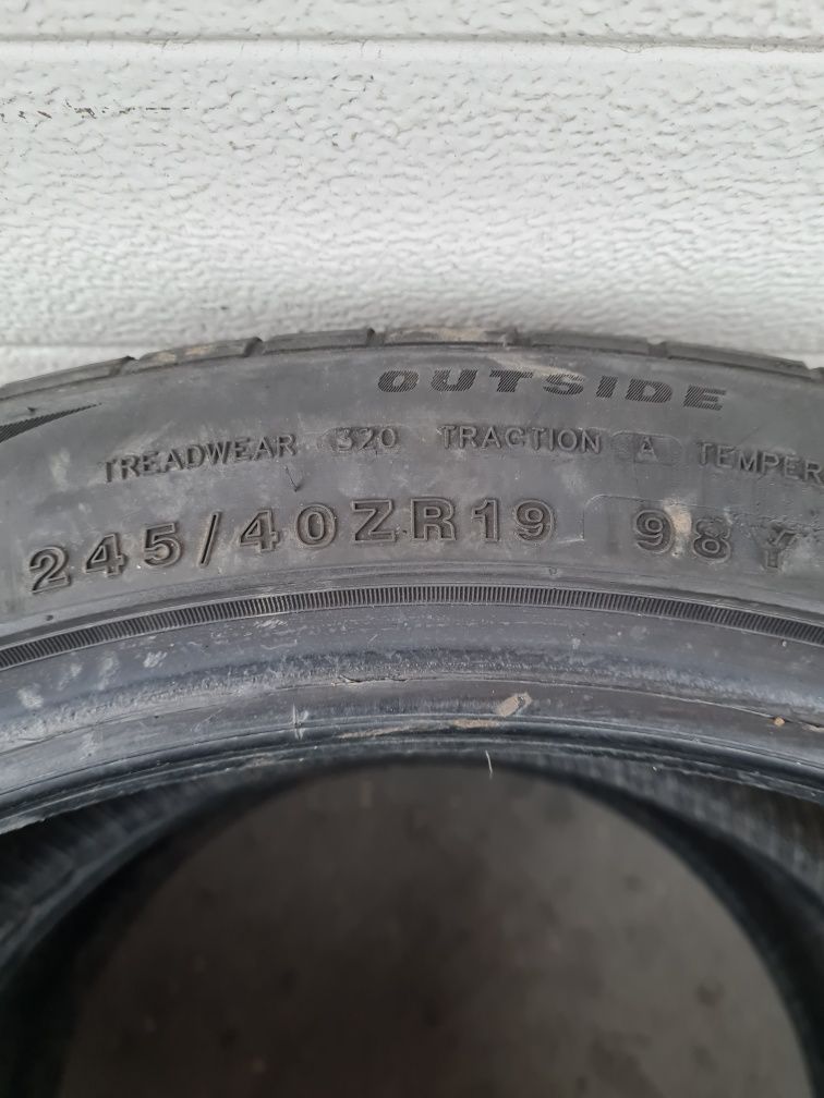 Летни гуми 2 броя MINERVA Radial F205 245 40 R19 дот 3821