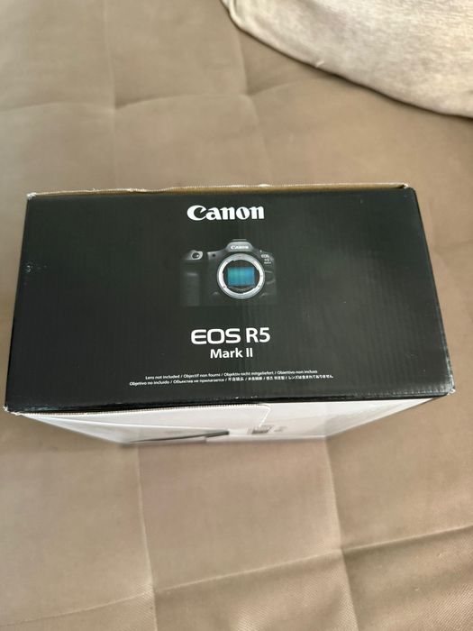 Canon EOS R5 Mark II Body Mirrorless Sigilat