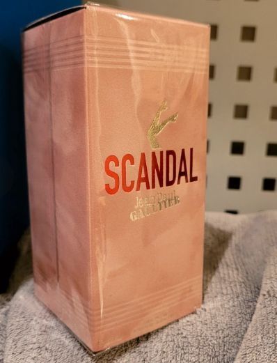 Parfum scandal jean paul glautier