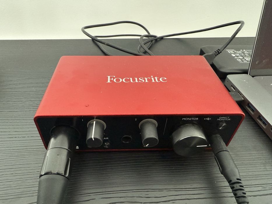 Interfata Focusrite Scarlett Solo 3rd Generation (Ca nou cu cutia)