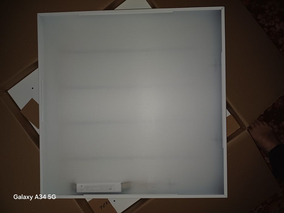 Продам светильники