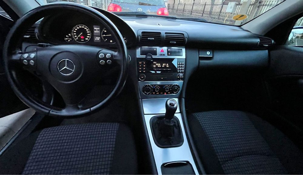 Mercedes-Benz C 180 Kompressor Sportcoupe