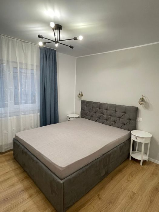 De inchiriat apartament 2 camere republici