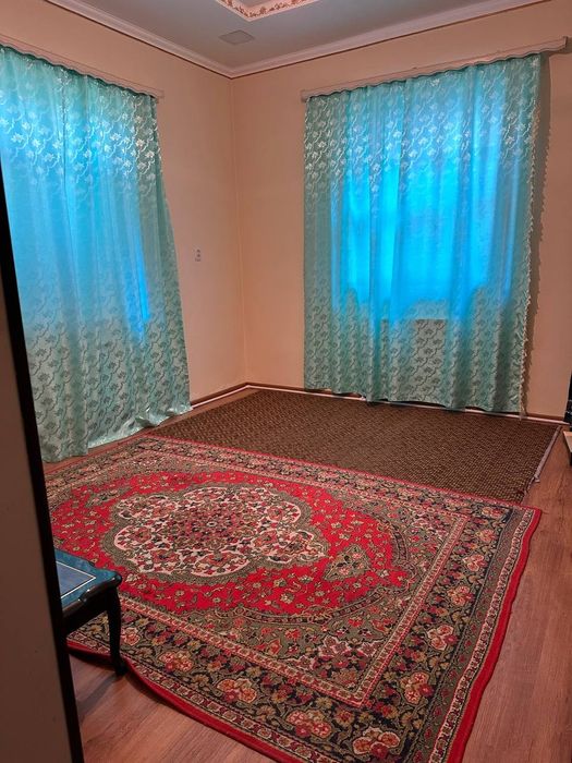 Yonimizada metro astanofkasi bor roxat krug