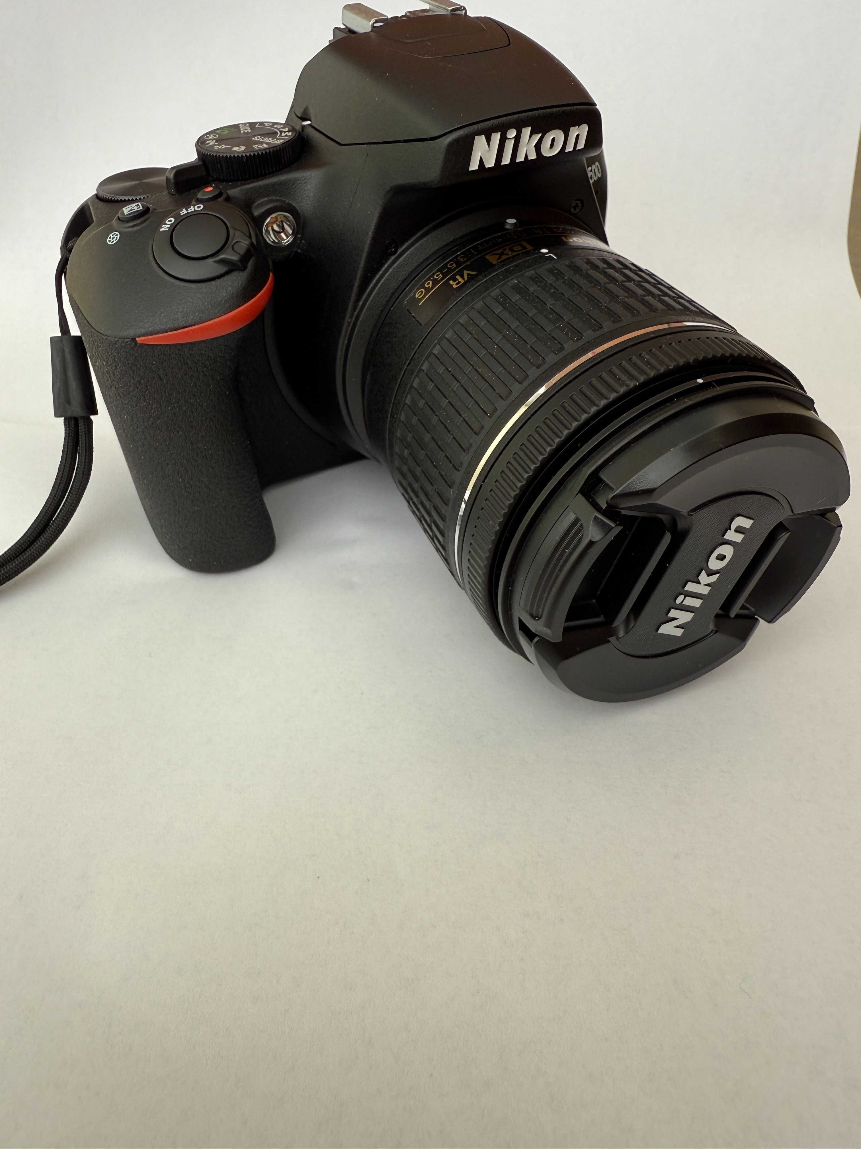 Nikon D3500 D-SLR фотоапарат - 250 лв.