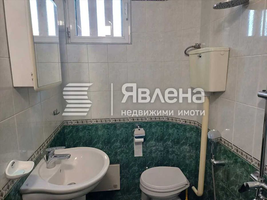 Дава се под наем Тристаен апартамент в София, Център - 95 кв.м за 443.7 € - Снимка #3