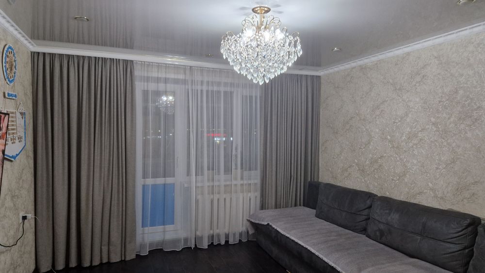 Продам 4 комн квартиру