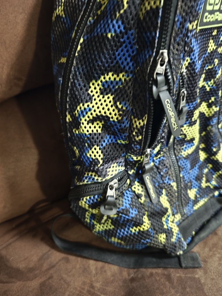 Раница CoolPack + несесер в комплект