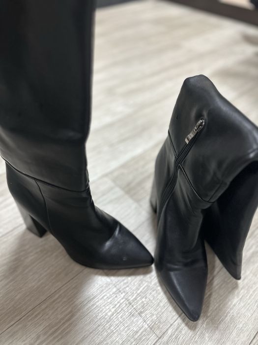 Высокие женскте сапоги из натуральной кожи
