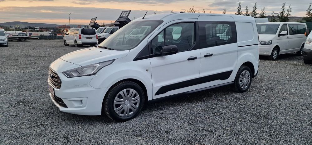 Ford TRANSIT Connect, maxi - mixt VAN, L2, 1.5 tdci, 100 CP, 5 loc si marfa, NAVI, Clima, camera, euro 6c, 201.000 km,  10/2018 (serie 2019)