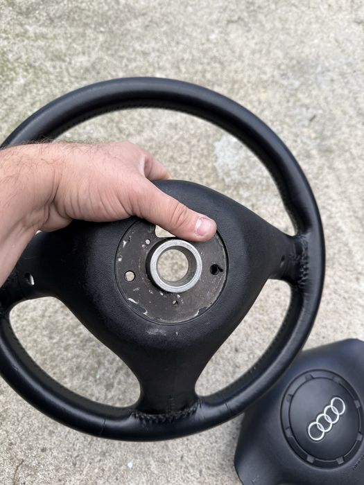 Волан за Ауди А3 А4