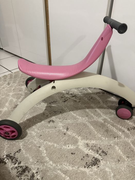 Tiny love триколка/ проходилка