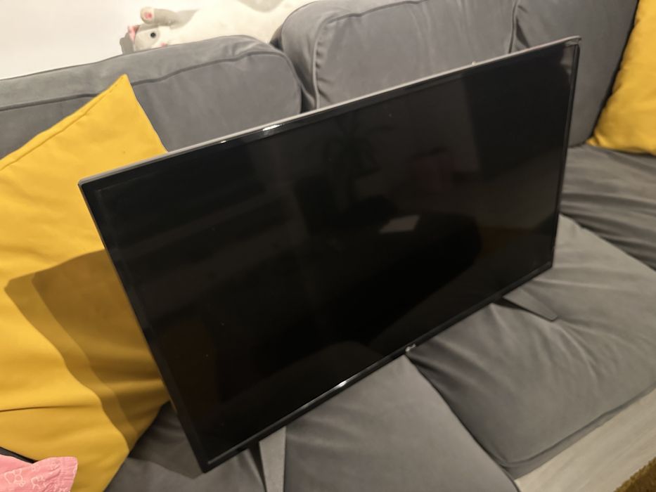 Televizor led LG 80cm 32LH500D