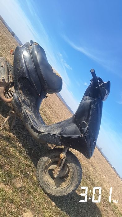 Vand scuter de 49cc peugeot buxy