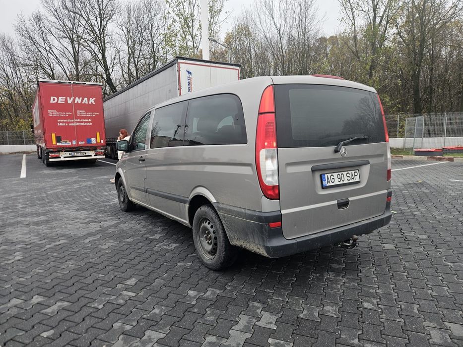 Mercedes vito 2.2 cdi 2010 automat 8 locuri
