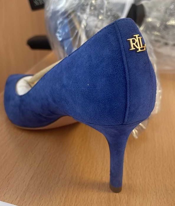 Нови обувки СенЛоран н.36,5