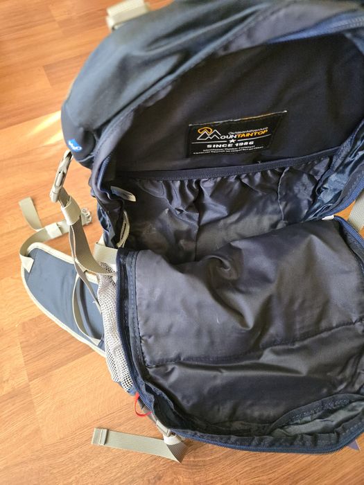 Rucsac munte Mountaintop, Cu husa ploaie, 40 l,  nou cu eticheta