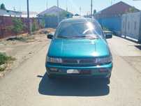 Mitsubishi space runner 1992