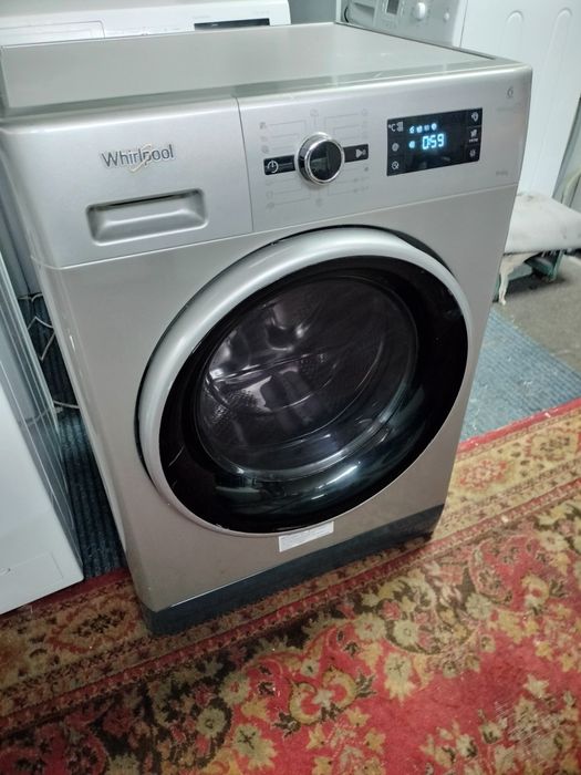 Mașină de spălat Whirlpool 9kg cu uscator
